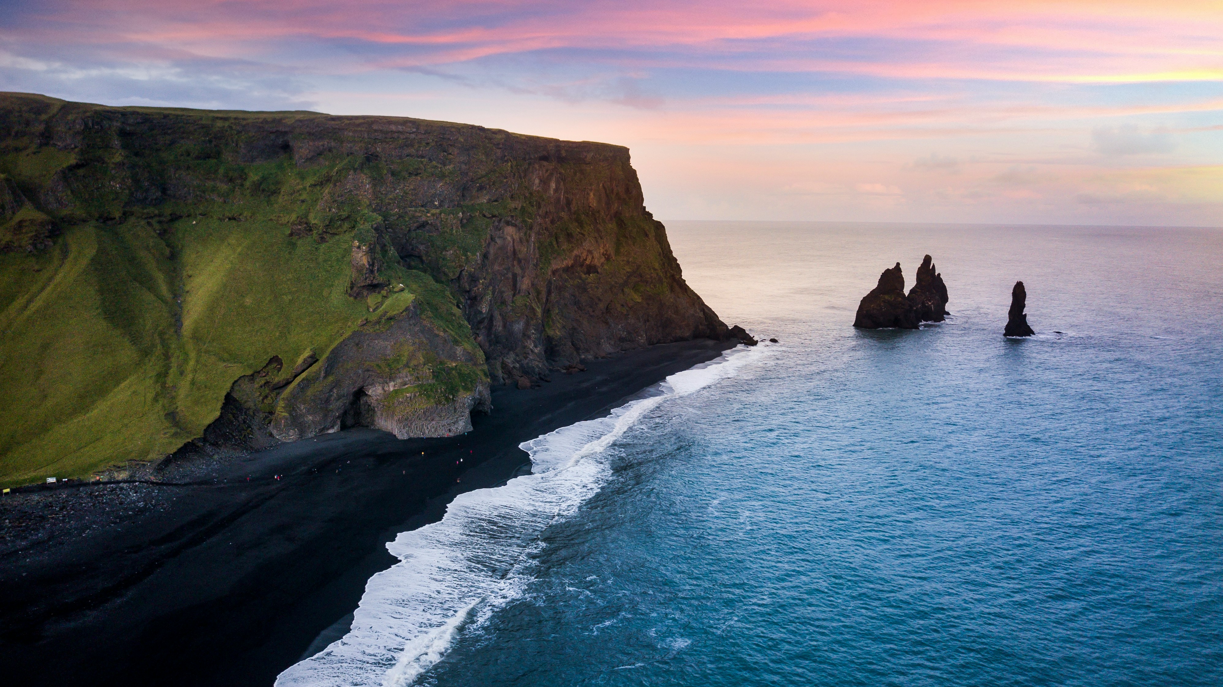 South Coast Waterfalls and Black Sand Beach